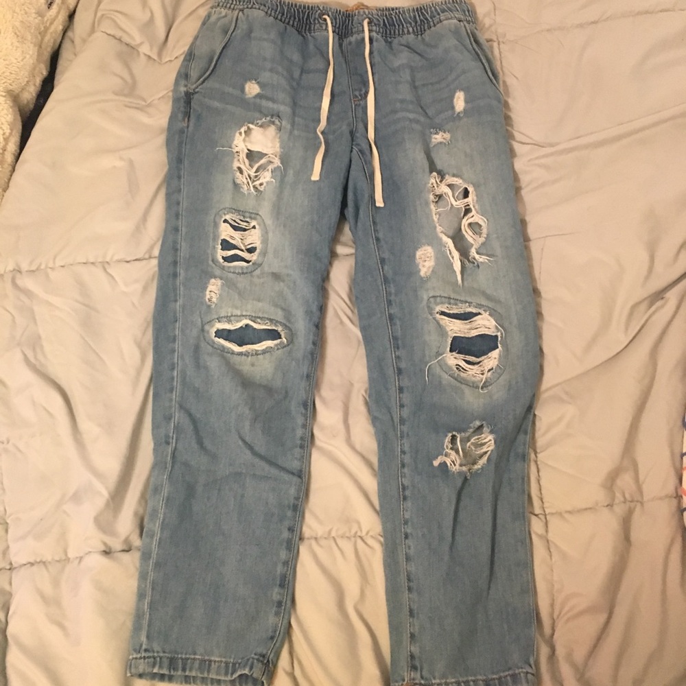 Garage Ripped Boyfriend Jeans